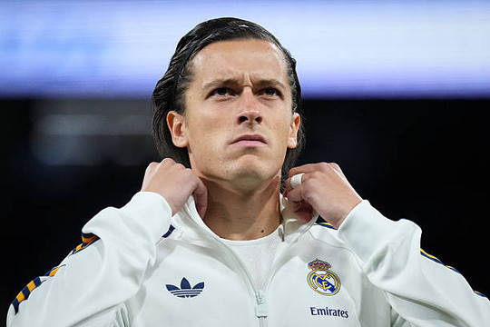 Xabi Alonso quyết tâm đưa Alvaro Carreras về Chelsea: Real Madrid đối mặt bài kiểm tra 50 triệu Euro