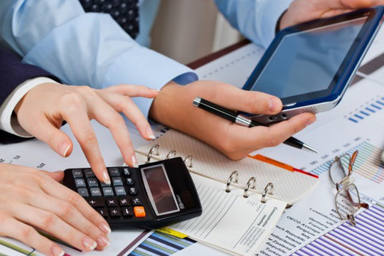 Dịch vụ đào tạo cho công ty nước ngoài có được thanh toán bằng USD?