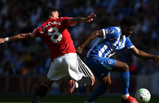 MU sẵn sàng chi đậm tái khởi động thương vụ Carlos Baleba từ Brighton