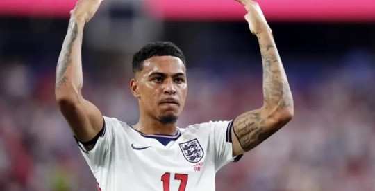 Arsenal đối mặt thách thức 130 triệu bảng trong thương vụ chiêu mộ Morgan Rogers