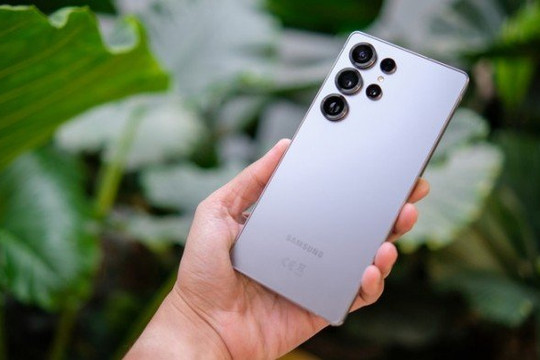 So sánh Samsung Galaxy S26 Ultra và các thế hệ tiền nhiệm: Có nên lên đời ngay lúc này?