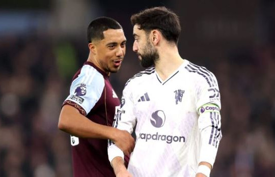 Man United và canh bạc kỹ thuật của Michael Carrick: Khi chất thép bị bỏ quên sau những bản hợp đồng bom tấn