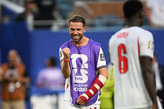Brentford châm biếm chấn thương hy hữu của Jordan Henderson tại World Cup 2026