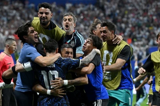 FIFA điều tra Argentina, Ibrahimovic chỉ trích tuyển Anh tại World Cup 2026