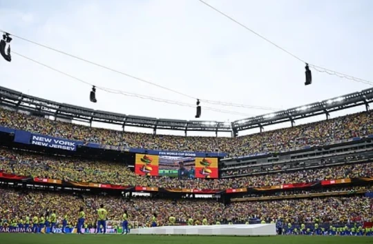 Khói bụi cháy rừng Canada đe dọa trận chung kết World Cup 2026 giữa Argentina và Tây Ban Nha