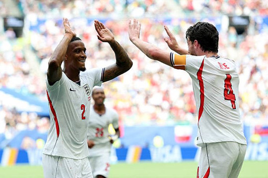 ĐT Anh hạ Pháp 6-4 trong trận tranh hạng 3 World Cup điên rồ nhất lịch sử
