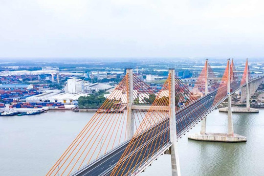 Cầu Bạch Đằng: Công trình dây văng nhiều nhịp hàng đầu thế giới nối Hải Phòng và Quảng Ninh
