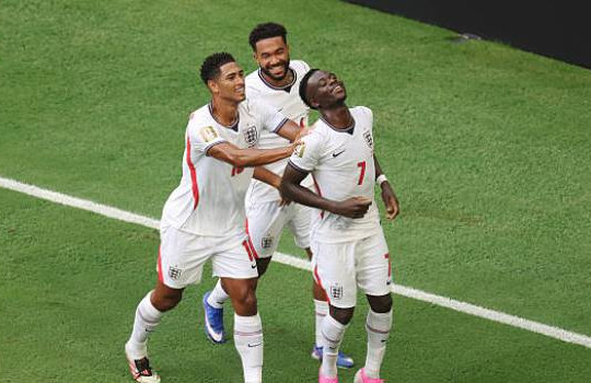Tuyển Anh hạ Pháp 6-4 trong trận cầu 10 bàn thắng điên rồ tại World Cup