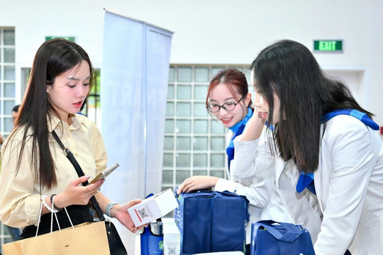 Lãi suất ngân hàng ACB tăng lên 7,8%/năm vào ngày 20/7/2026