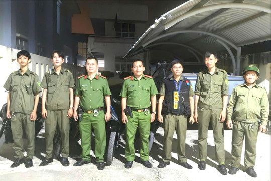 Từ giữ an ninh đến giữ nếp phố