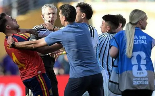 Hậu chung kết World Cup 2026: Argentina đối diện án phạt nặng, Messi trải lòng sau thất bại