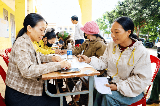2 trường nội trú mới tiếp sức học sinh vùng biên Lâm Đồng