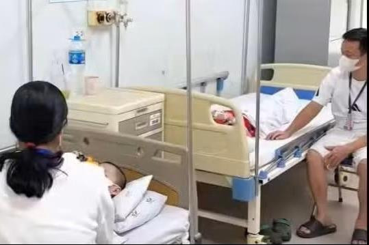 Bộ Y tế lưu ý nguy cơ lây virus Adeno ở nơi đông người