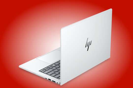 HP EliteBook 8 G2a 14: Sức mạnh từ chip AMD Zen 5 và màn hình 800 nit siêu sáng