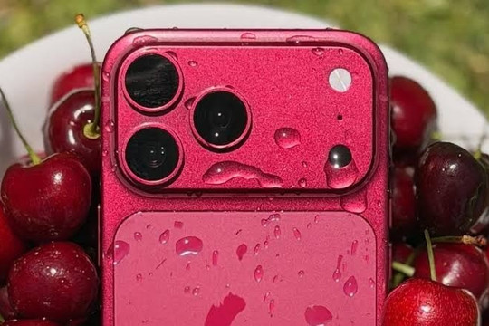 iPhone 18 Pro Max lộ diện với màu Dark Cherry và chip A20 Pro tiến trình 2nm