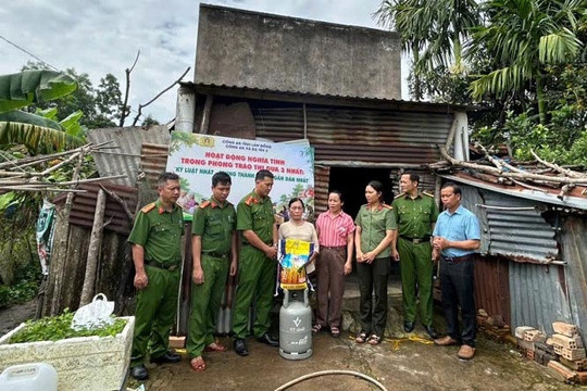 Ấm lòng những nghĩa cử cao đẹp