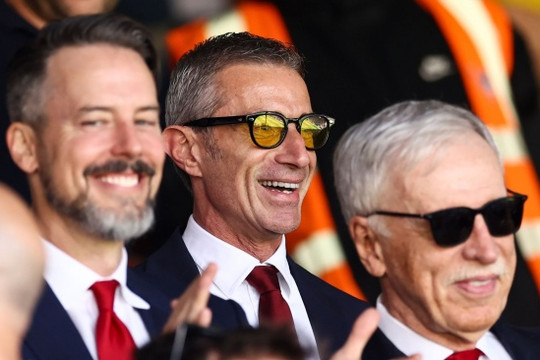 Arsenal ở chợ hè 2026: Sự tĩnh lặng đáng sợ và đòn bẩy chiến lược của Andrea Berta