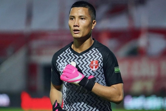 HLV Kim Sang Sik gạt Đình Triệu khỏi AFF Cup 2026: Nước cờ mạo hiểm của ĐT Việt Nam