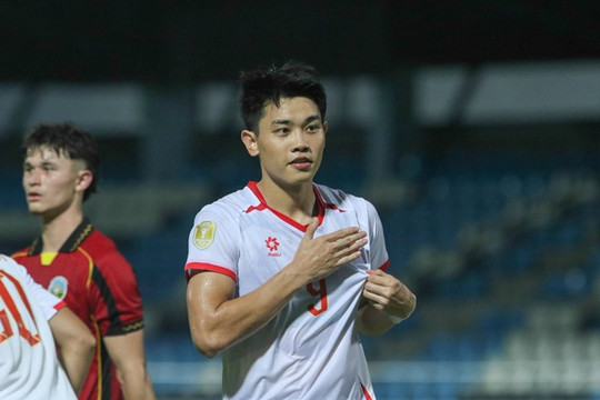 Đình Bắc rực sáng với cú hat-trick: Vũ khí toàn năng của ĐT Việt Nam tại ASEAN Cup 2026