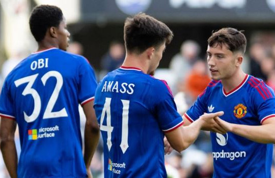 Thắng hủy diệt Rosenborg 5-0, dàn sao trẻ Manchester United tạo ấn tượng mạnh