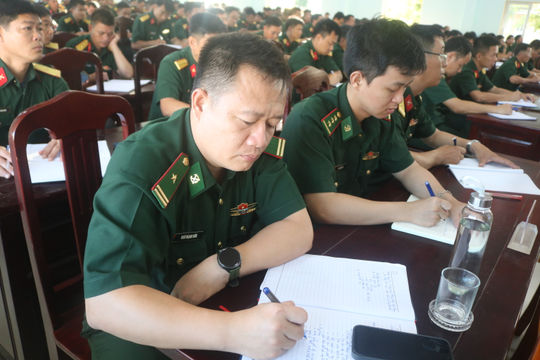 Nâng cao năng lực Chỉ huy Quân sự cấp xã trong tình hình mới