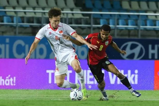 Tuyển Việt Nam thắng 7-0 Timor-Leste: Toan tính giấu bài bóng chết của HLV Kim Sang-sik