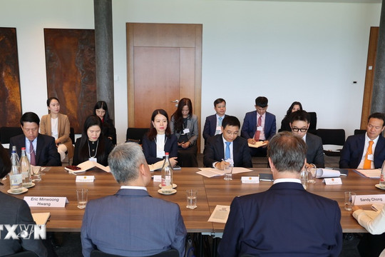 Việt Nam mong muốn WTO và WEF tiếp tục hỗ trợ để nâng cao năng lực hội nhập