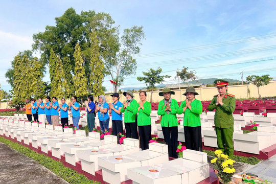 Hơn 2 tỷ đồng chăm lo người có công từ các cấp hội phụ nữ Lâm Đồng