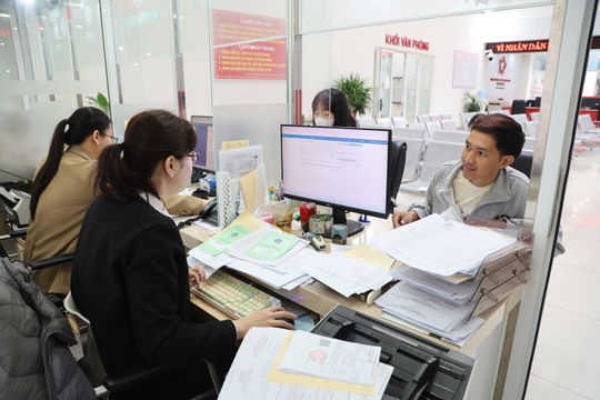 Lâm Đồng tăng cường thu hồi tiền chậm đóng, bảo đảm quyền lợi người lao động