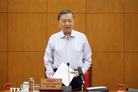 'Tái định vị TKV thành tập đoàn công nghiệp năng lượng, vật liệu hiện đại'