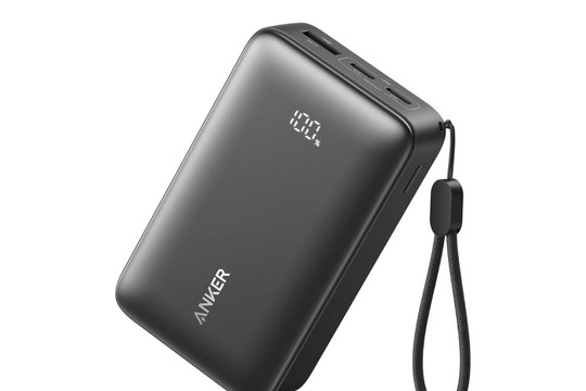 Anker Zolo Power Bank 10K 30W: Ba cổng sạc nhưng giới hạn 18W khi dùng đồng thời