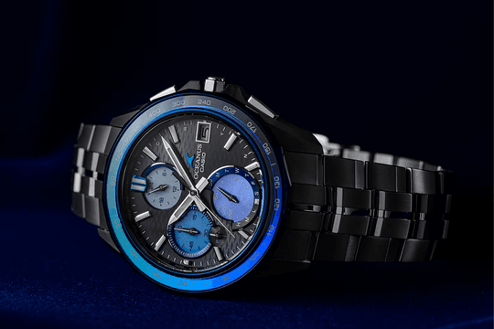 Casio Oceanus Manta OCW-S7000AP-1A: công nghệ giờ lai trong vỏ titanium giới hạn