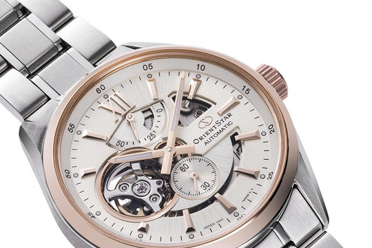 Orient và Orient Star có phải cùng một dòng đồng hồ?