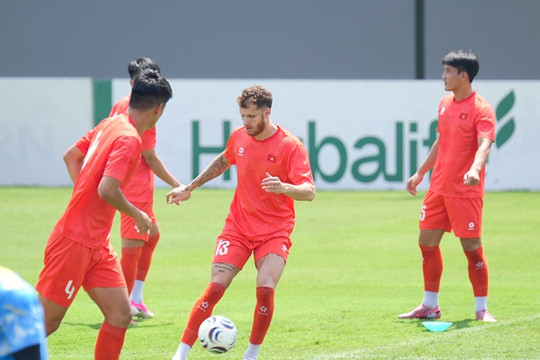 Đội tuyển Việt Nam đấu Singapore: Siêu máy tính dự đoán chiến thắng 3-1 và ngôi đầu bảng