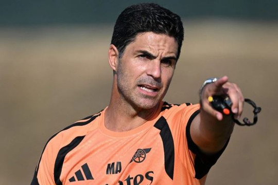 Mikel Arteta phát tín hiệu chuyển nhượng: Arsenal phải có lực lượng tốt hơn để duy trì vị thế số 1