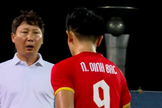 Việt Nam 0-0 Singapore: Màn trình diễn thất vọng của thầy trò HLV Kim Sang-sik ngay tại Mỹ Đình