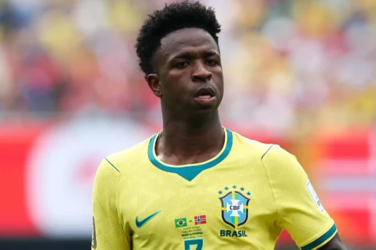 Real Madrid sẵn sàng bán Vinicius Jr, Inter Milan ra giá mua Curtis Jones từ Liverpool