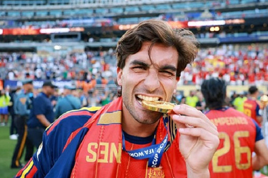 Arsenal dẫn đầu cuộc đua chiêu mộ Ferran Torres từ Barcelona