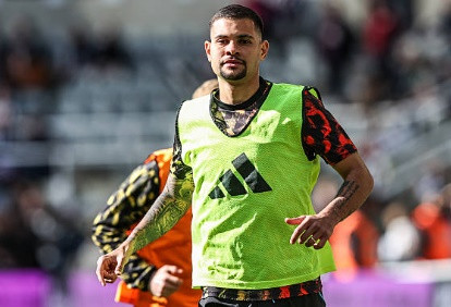 Arsenal chốt thỏa thuận 90 triệu euro Bruno Guimaraes, Newcastle tái thiết với Martinelli