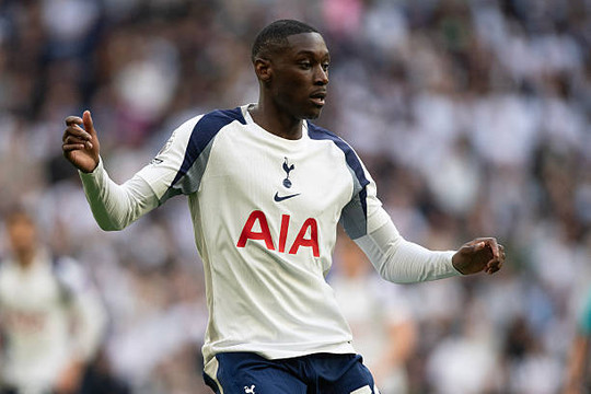 Juventus hoàn tất thương vụ Randal Kolo Muani từ PSG với mức giá 50 triệu euro