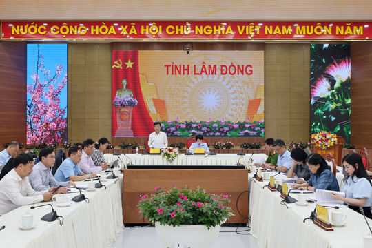 Lam Dong Mobilizes Entire Political System for Free Health Screening Campaign