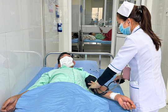 Ẩn họa từ bánh mì vỉa hè