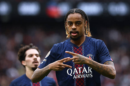 Arsenal được khuyên nẫng tay trên Bradley Barcola từ Liverpool với giá 170 triệu euro