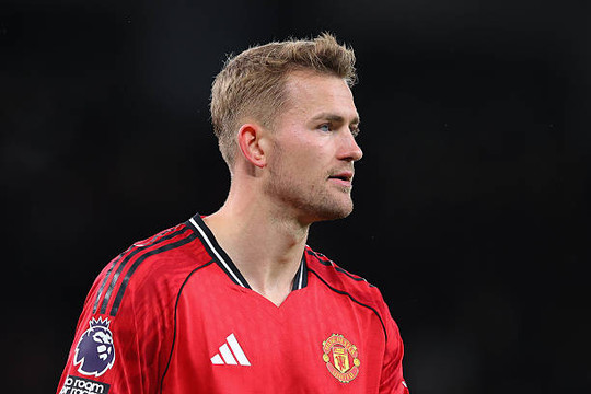 De Ligt vắng mặt giai đoạn đầu mùa giải 2026/27 của Manchester United vì chấn thương