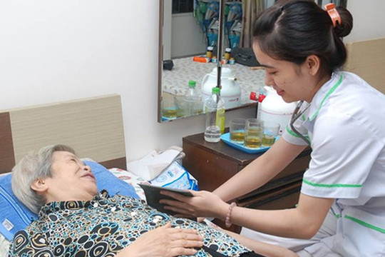 Dự kiến dịch vụ chăm sóc, khám, chữa bệnh tại nhà thuộc phạm vi thanh toán của Quỹ Bảo hiểm y tế