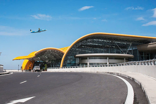 Sân bay Liên Khương chạy nước rút trước giờ mở cửa