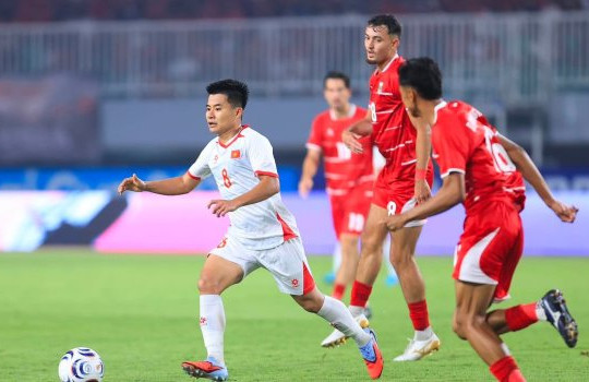 Lê Phạm Thành Long: Mỏ neo thầm lặng nâng tầm tuyến giữa ĐT Việt Nam