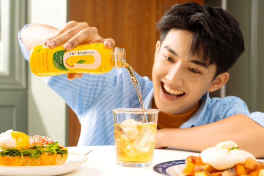Từ phòng tập đến văn phòng: Thức uống thanh mát "bỏ túi" của giới trẻ