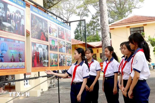 Hỗ trợ thúc đẩy xã hội học tập để mọi người dân đều có cơ hội tiếp thu tri thức