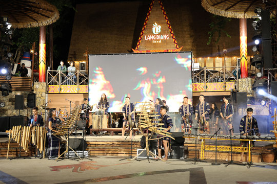 Lang Biang - Da Lat preserves and promotes traditional cultural heritage
